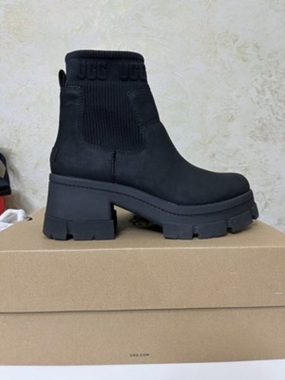 UGG BROOKLYN CHELSEA BLACK WATERPROOF PLATFORM BOOTS US 12 / EU 43 / UK 10